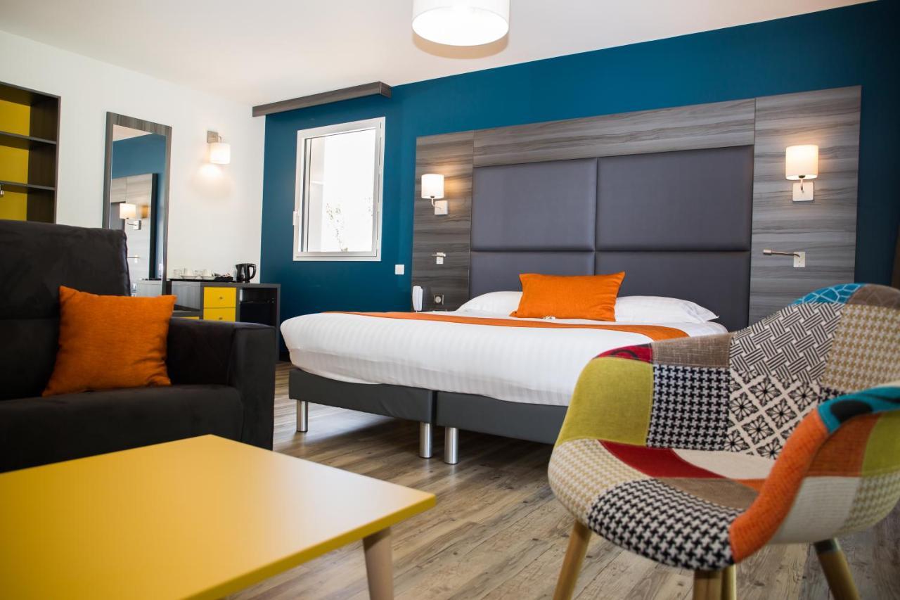 Le Domaine Des Oliviers Hotell Pierrelatte Exteriör bild